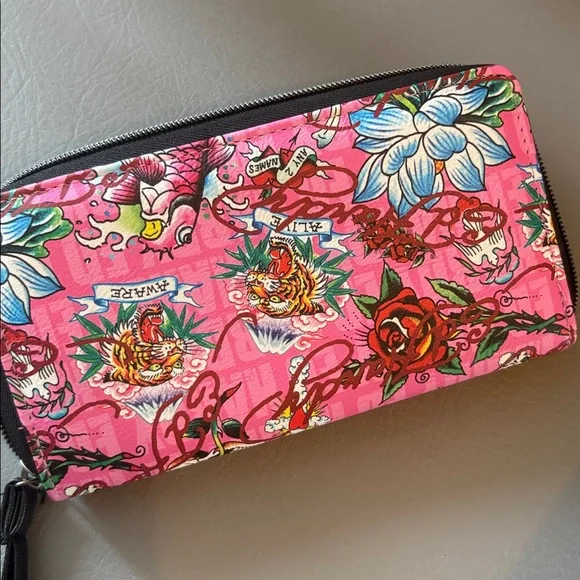 Ed Hardy wristlet clutch wallet - Picture 3 of 3
